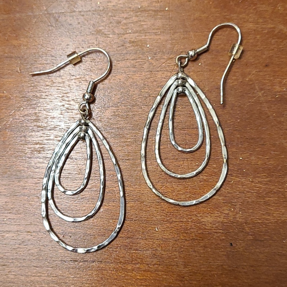 Loopy earrings